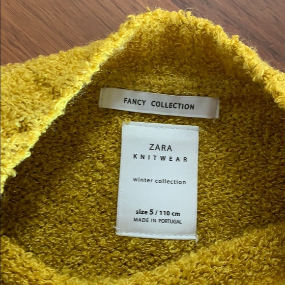 Zara Yellow Sweater - Picture 2 of 4